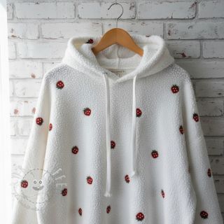 Mantelstoff TEDDY EMBROIDERY Strawberries white