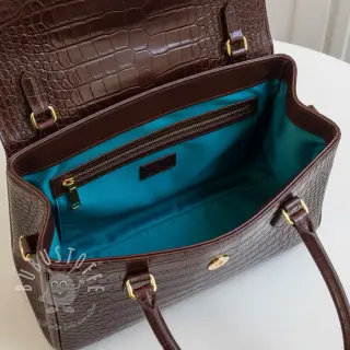 Satin petrol