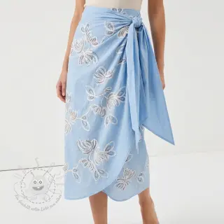 Baumwollstoff EMBROIDERY Loom En Light baby blue