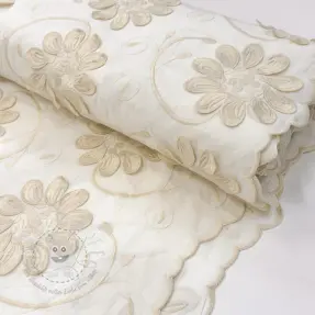Baumwollstoff EMBROIDERY Bellagio butter