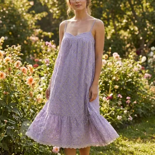 Baumwollstoff EMBROIDERY Rosemary lilac