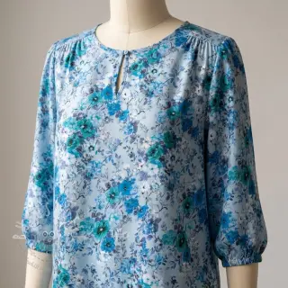 Viskosestoff RAYON POPLIN Flower sea design D