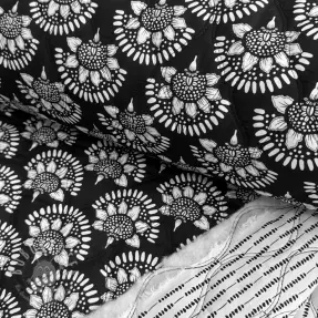 Baumwollstoff VOILE STEPPED Bouquet flowers black digital print