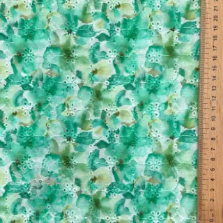 Baumwollstoff EMBROIDERY Viola green digital print
