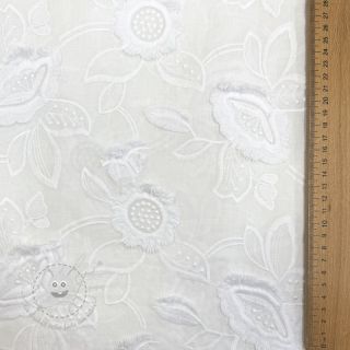 Baumwollstoff EMBROIDERY Catchy Swingy white