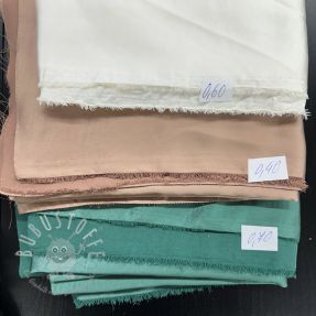 Stoffreste Satin SOIVE 003
