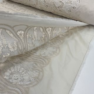 Baumwollstoff EMBROIDERY Blanchette design A