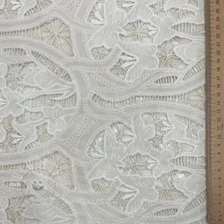 Baumwollstoff EMBROIDERY Blanchette design A