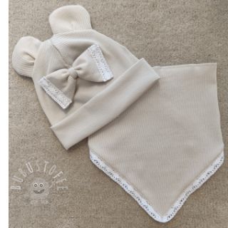 Madeira Ornament white 2