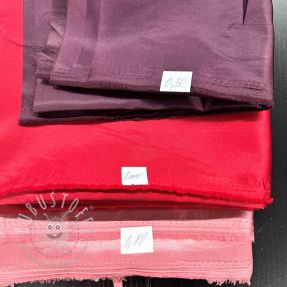 Stoffreste Satin 108