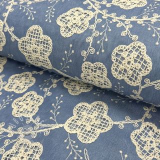 Baumwollstoff JEANS EMBROIDERY Flora design D