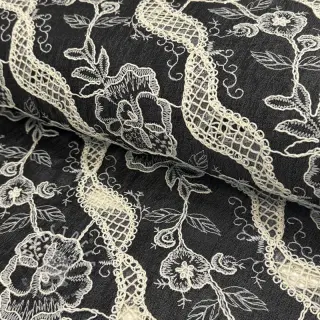 Baumwollstoff JEANS EMBROIDERY Flora design E