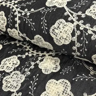 Baumwollstoff JEANS EMBROIDERY Flora design F